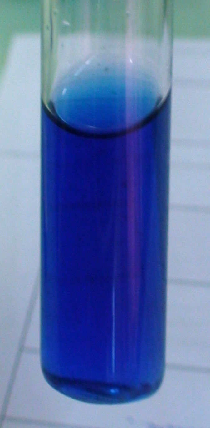 Синий раствор при взаимодействии гидроксида меди. Цвет раствора гидроксида меди 2. Гидроксид меди 2 цвет осадка. Купрум oh2. Глицерат меди 2 цвет.