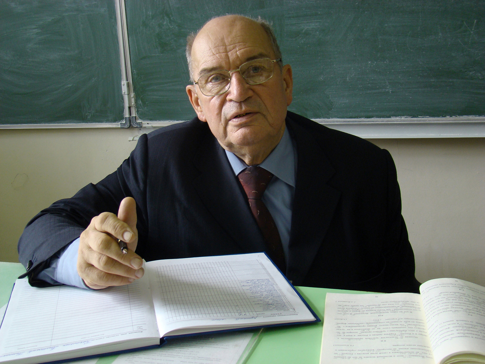 Поздравляем с 90-летием профессора Качалкина Анатолия Николаевича!
