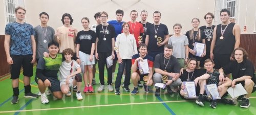 Поздравляем сборную СУНЦ МГУ по волейболу!