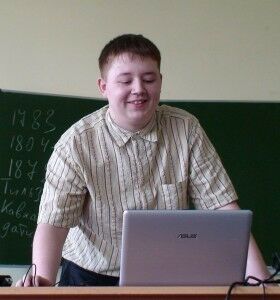 Зотов Станислав весел
